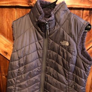 Woman North Face Vest